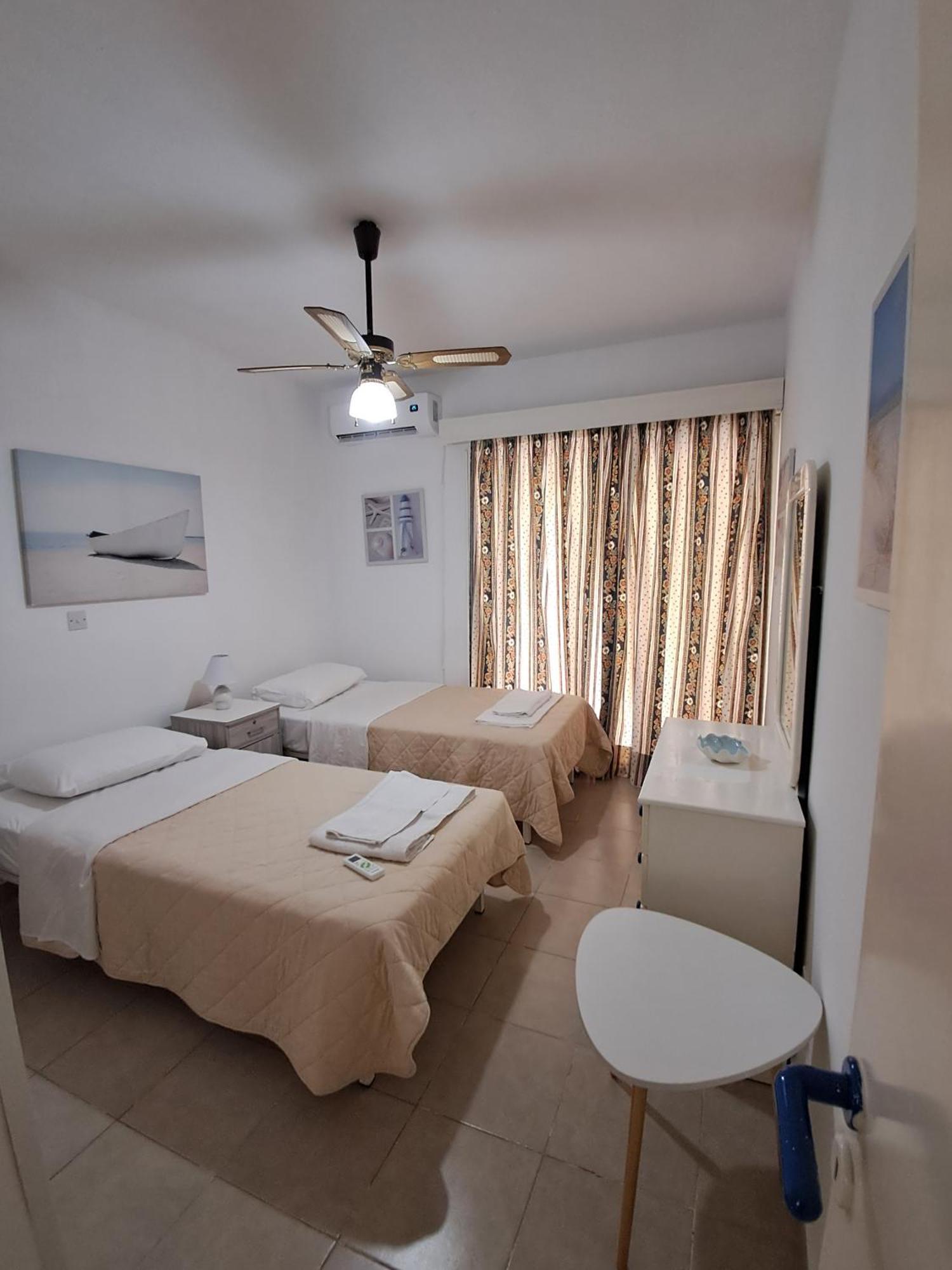 Lca2 Flat For You Apartment Larnaca Exteriér fotografie